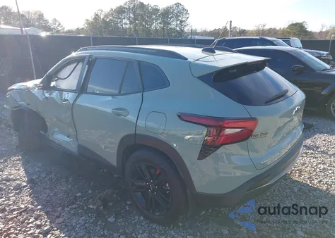 2025 Chevrolet Trax Fwd Activ z USA, uszkodzony, nr VIN KL77LKEPXSC299583